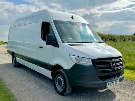 MERCEDES-BENZ SPRINTER 2.0 315 CDI Progressive