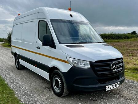 MERCEDES-BENZ SPRINTER 2.0 315 CDI Progressive UTILITY SPEC 