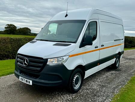 MERCEDES-BENZ SPRINTER 2.0 315 CDI Progressive UTILITY SPEC 3.5 TON TOWING 